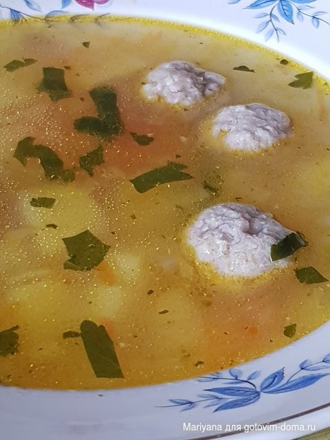 Суп с фрикадельками.jpg