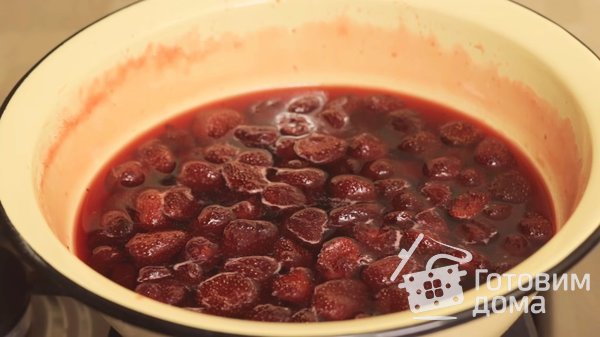 Рецепт густого клубничного варенья с целыми ягодами фото к рецепту 4