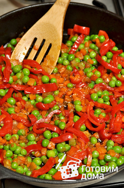 Рис с креветками и зеленым горошком фото к рецепту 9