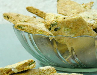Печенье с зеленым луком