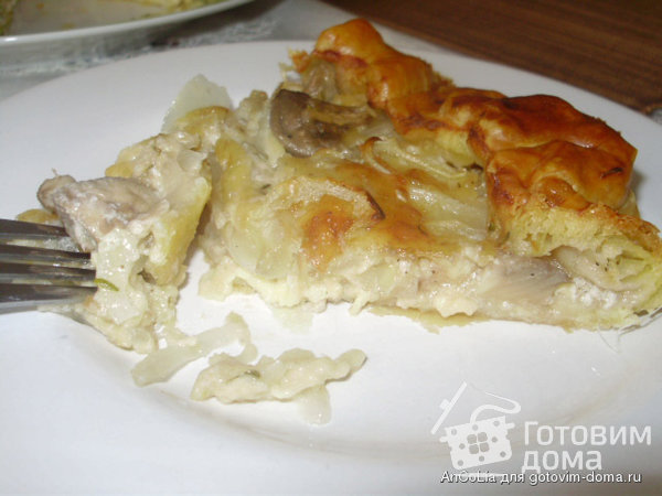 Пирог с грибами, сметаной и сыром фото к рецепту 4