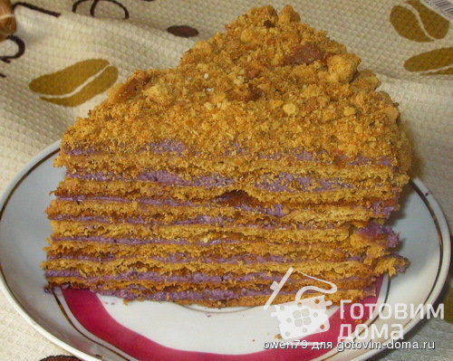 Медовый торт с черничным кремом фото к рецепту 9