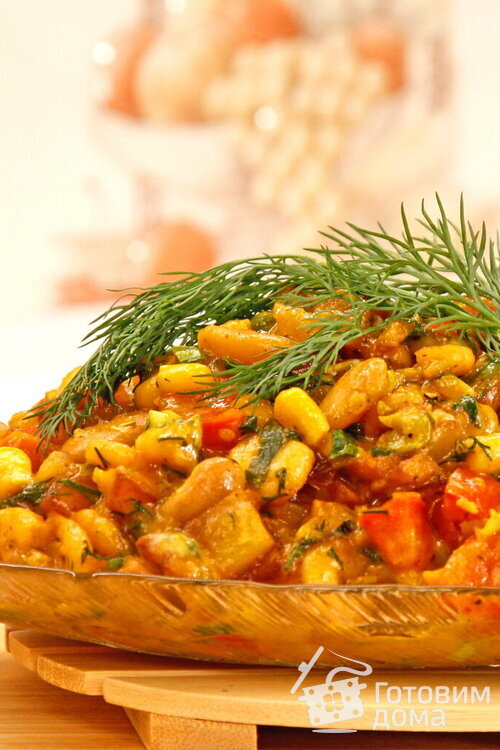 Рагу а-ля индийское карри с картошкой, фасолью, зеленью, сыром, креветками и множеством специй