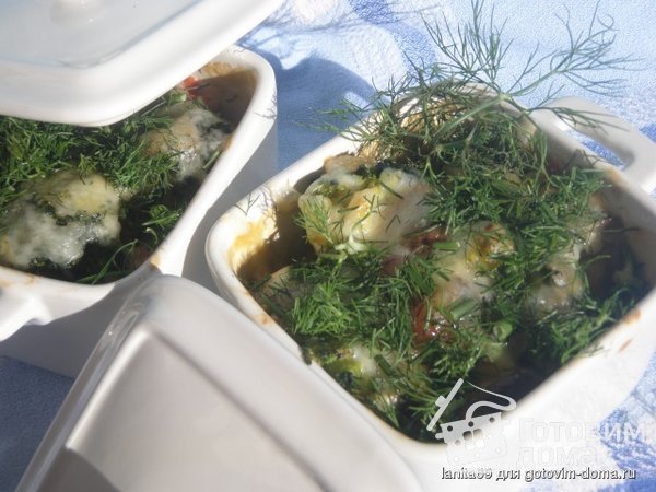 Жюльен из брокколи и грибов фото к рецепту 3