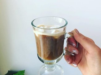 Affogato al caffe (Кофе с ванильным мороженым)