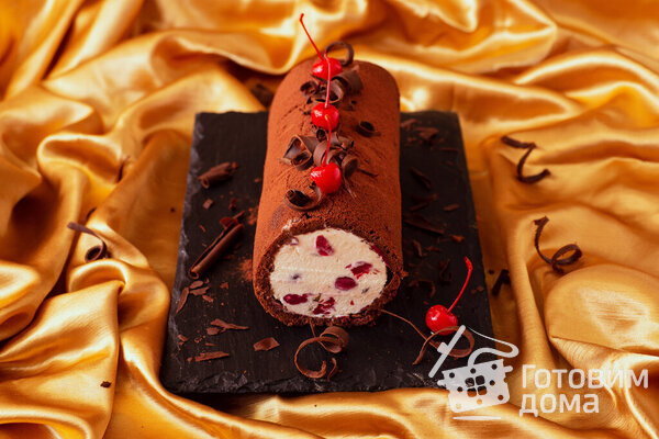 Шоколадный Рулет-Мороженое с вишней фото к рецепту 14