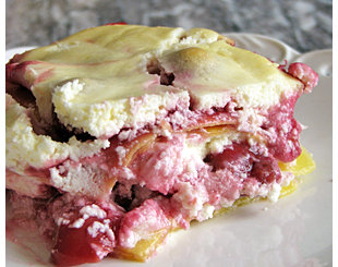 Творожно-вишневый десерт "А-ля Лазанья"