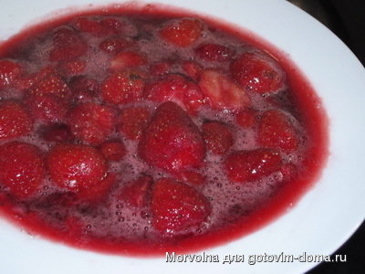Творожно-ягодная запеканка (диетическая) фото к рецепту 4