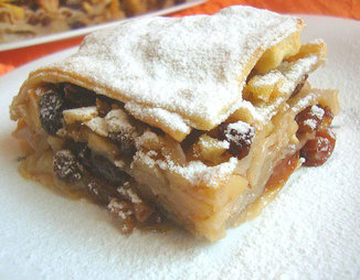Милопита - греческий яблочный пирог
