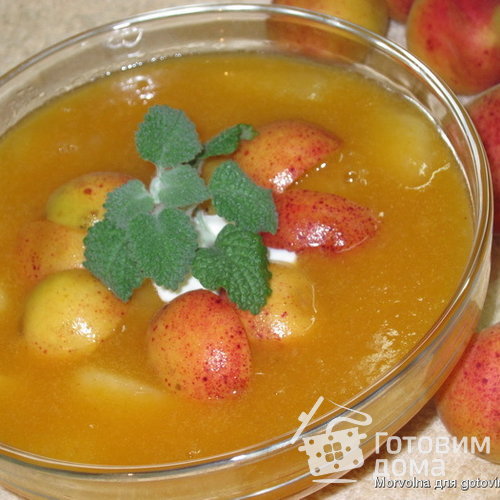 Фруктовый суп из абрикосов и яблок