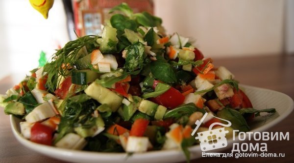 Салат &quot;Два цвета&quot; авокадо+креветки +овощи фото к рецепту 1