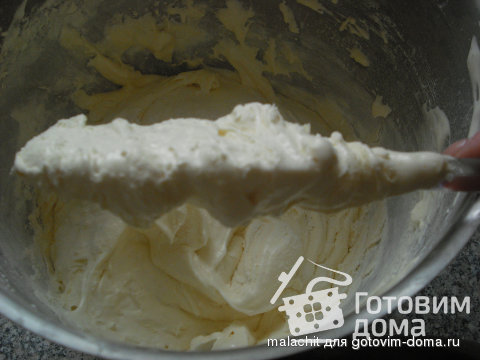 Нежный, воздушный бисквит (с добавлением молока) фото к рецепту 12