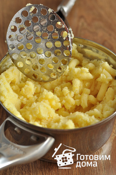 Картофельное пюре с печеным чесноком и петрушкой фото к рецепту 4