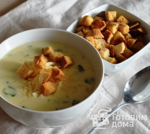 Сливочный кабачковый крем-суп с сыром и окороком