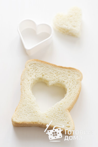 Яичница в хлебе Сердце (Горячие Бутерброды с Яйцом) фото к рецепту 1