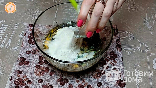 Закуска из шпината с нежной начинкой из мягкого сыра и грибов фото к рецепту 2