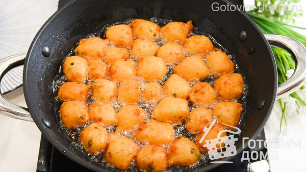 Как пожарить Пончики из Картошки фото к рецепту 7