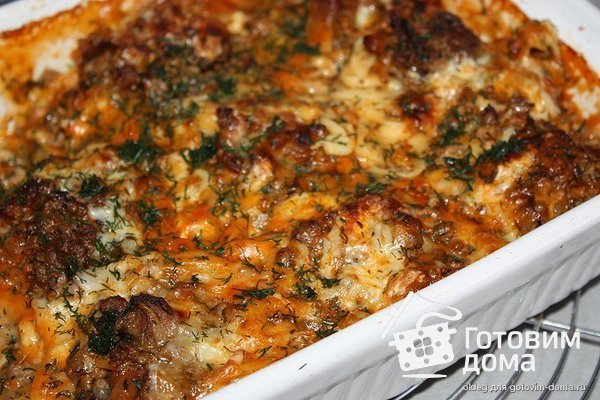 Запеченные под сыром гнезда-спагетти с фаршем и грибами фото к рецепту 3