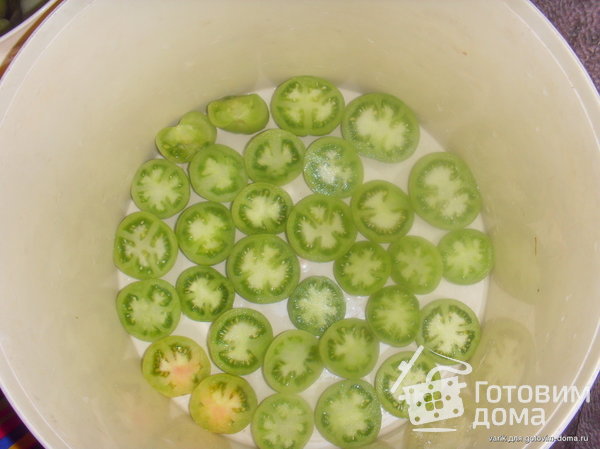 Соленые зеленые помидоры фото к рецепту 5