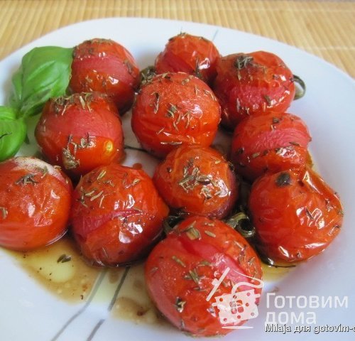 Запеченые пряные помидоры черри