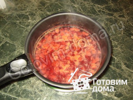 Фруктово-ягодный компот фото к рецепту 5